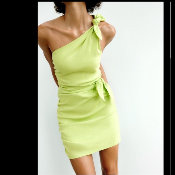 💚ASYMMETRIC MINI DRESS - Picture 5 of 9